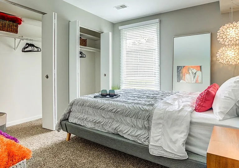 The View Apartments St Charles — Photo 4