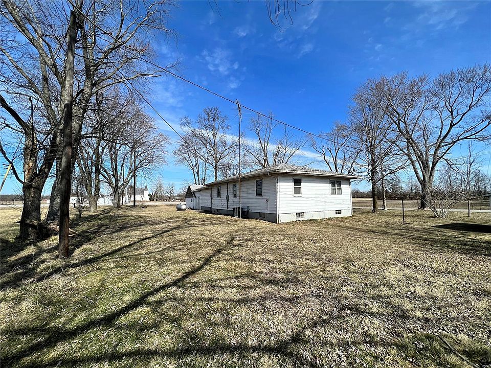 1629 Reno Rd, Sorento, IL 62086 Zillow
