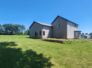 4592 W McConnell Rd, Mc Connell, IL 61050