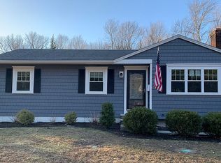 2 Wilshire Dr, Sharon, MA 02067