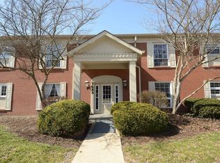 7468 Lions Head Dr #5, Indianapolis, IN 46260