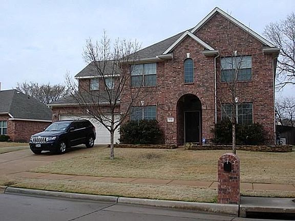 3rd image of 3502 Evelyne Dr