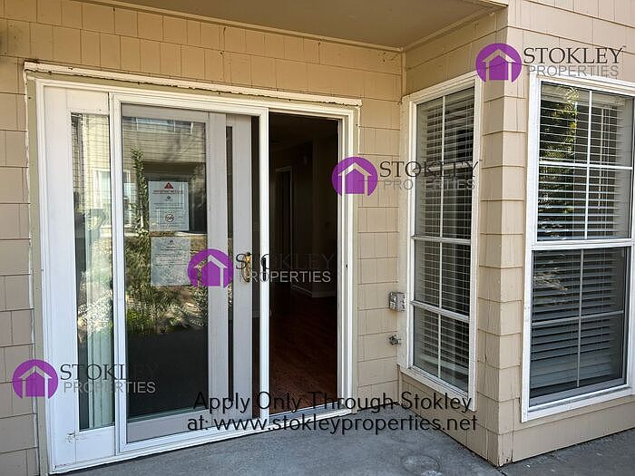 1st image of 238 Hidden Creek Ct