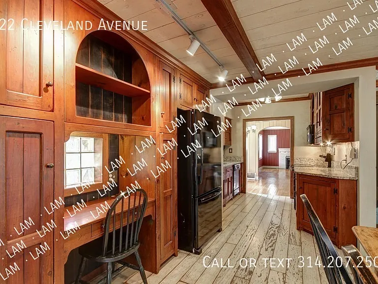 822 Cleveland Ave — Photo 16