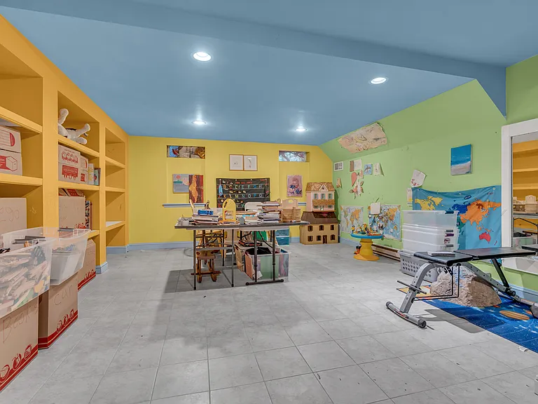 21A Old Queens Ct — Photo 34