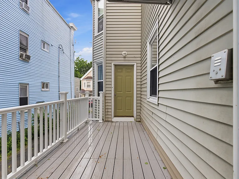 15 Drummond St #1 — Photo 14