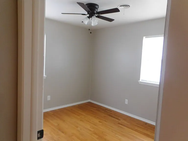 4229 SE Bedford Dr — Photo 11