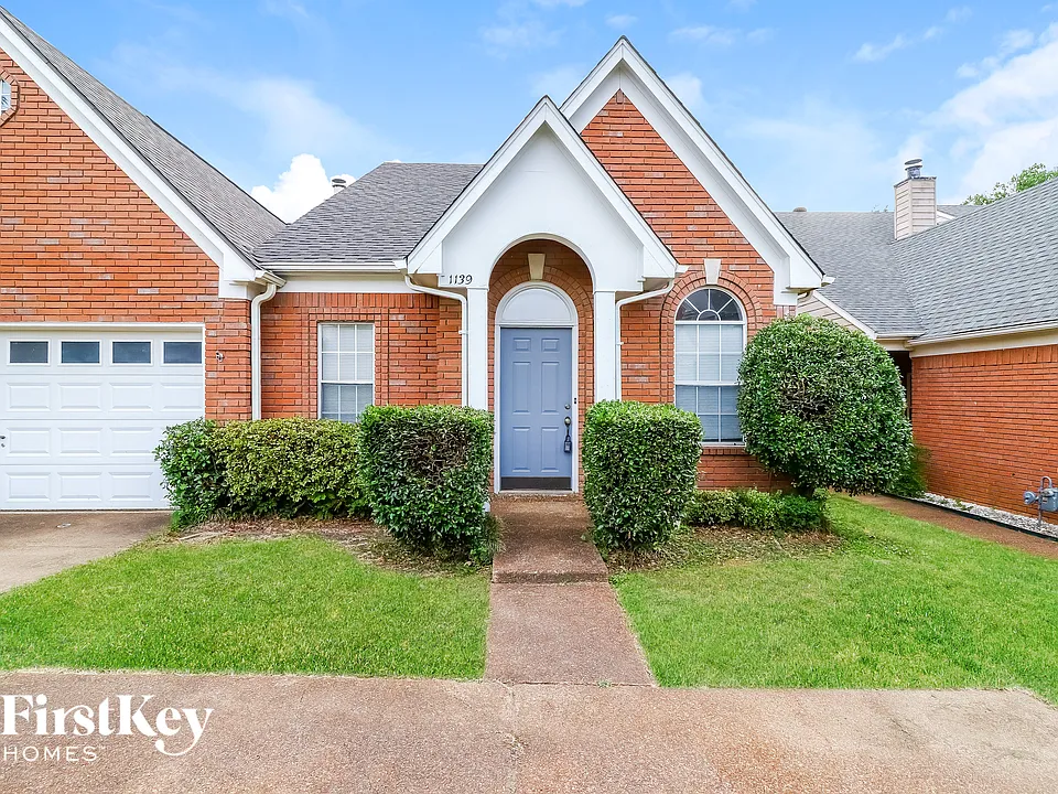 1139 Brady Hollow Ln