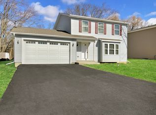 26138 W Cooney Island Rd, Ingleside, IL 60041