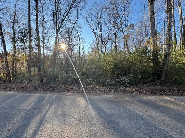 109 Galerie Dr, Easley, SC 29642