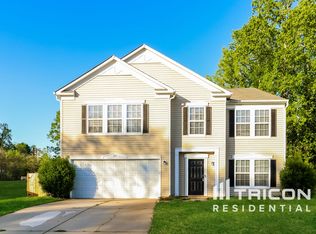 1122 Parade Ground Ct, Clover, SC 29710