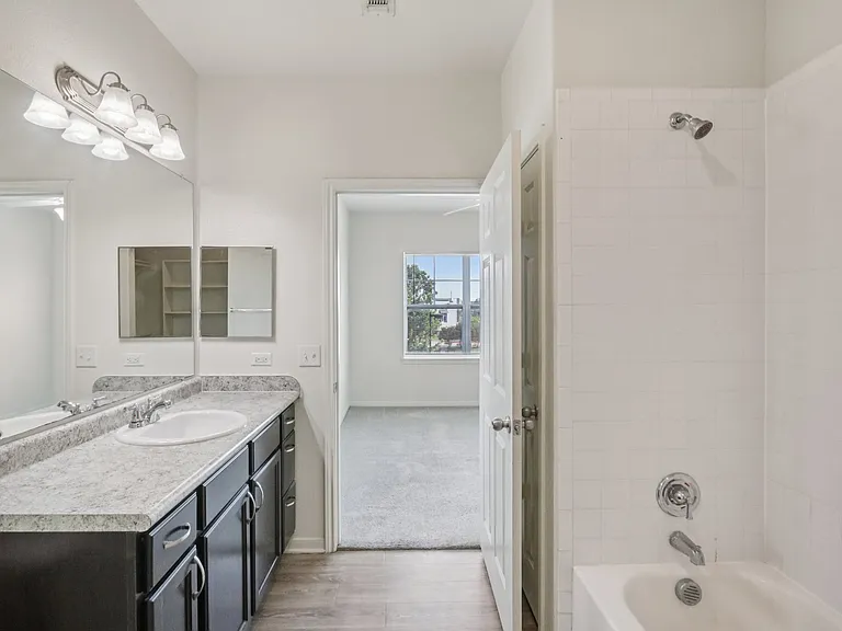 Tuckaway Apartment Homes — Photo 30