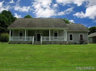 55 Dungannon Dr, Waynesville, NC 28786
