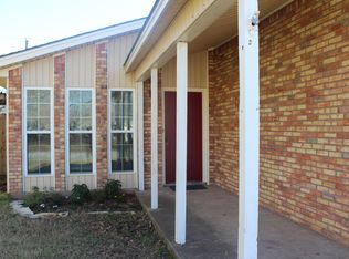 4006 Shawnee Cir, Bryan, TX 77802