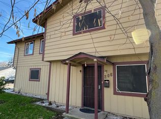 206 W 12th St, Tracy, CA