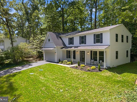 2nd image of 2516 Penny Royal Ln