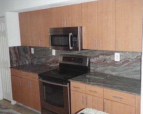 1st image of 220 SW 116th Ave APT 302