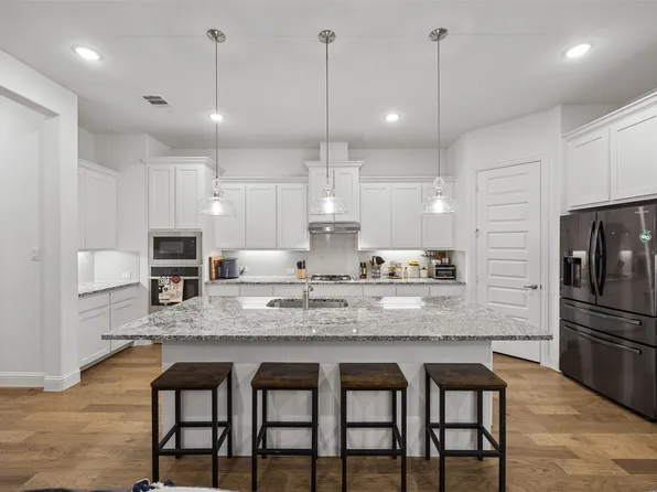 7507 Coronado Dr, Rowlett, TX 75088