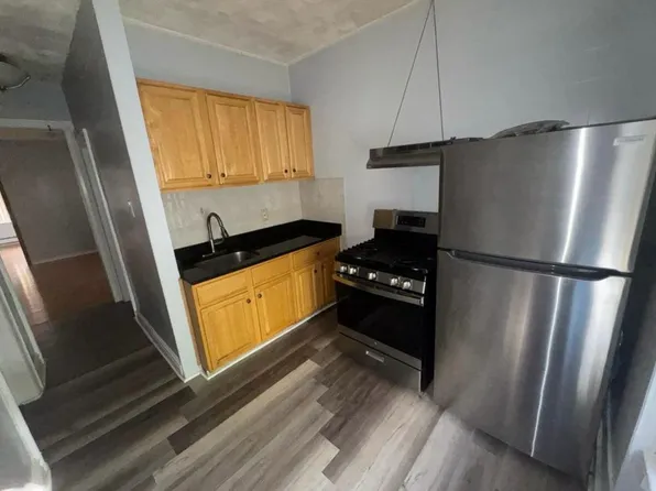 111 Baldwin Avenue image 1 of 6