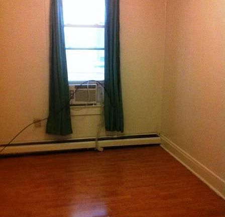 5th image of 2403 Kennedy Blvd