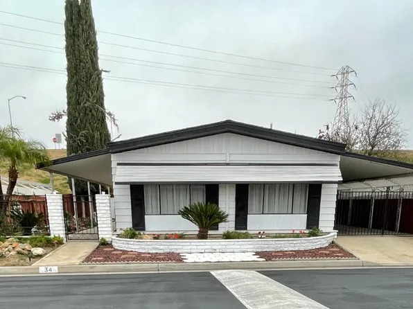 400 E Roberts Ln #34, Bakersfield, CA 93308