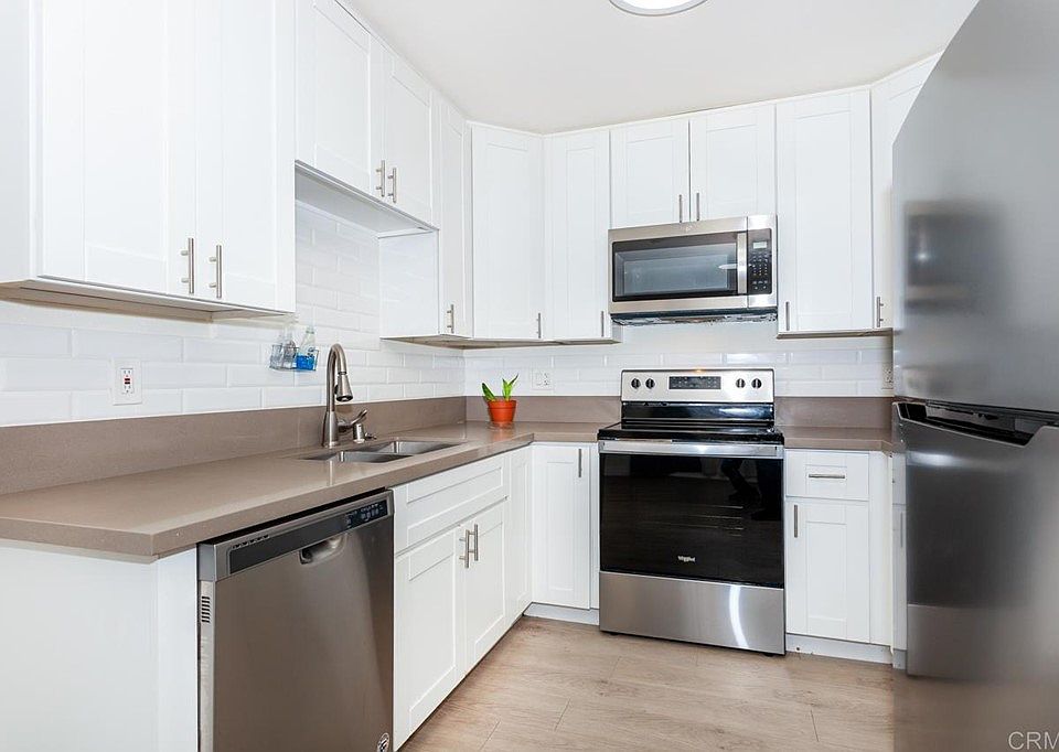 1st image of 1811 E Grand Ave Unit 157
