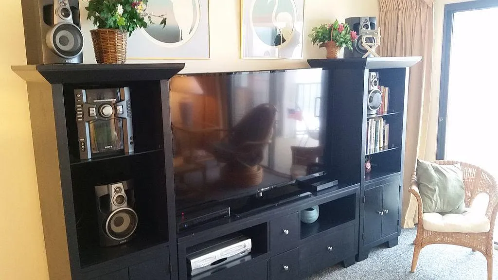 3 bed, 1152 sqft, $2,750 — Photo 4