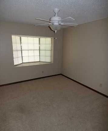5th image of 5141 Lazy Oaks Dr