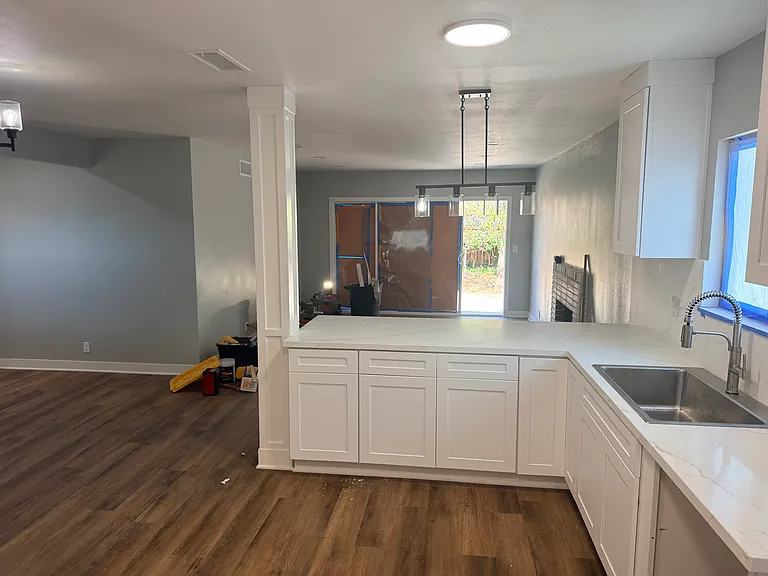 8205 London Ave — Photo 2