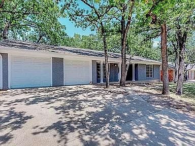 1st image of 1103 Neal Pickett Dr