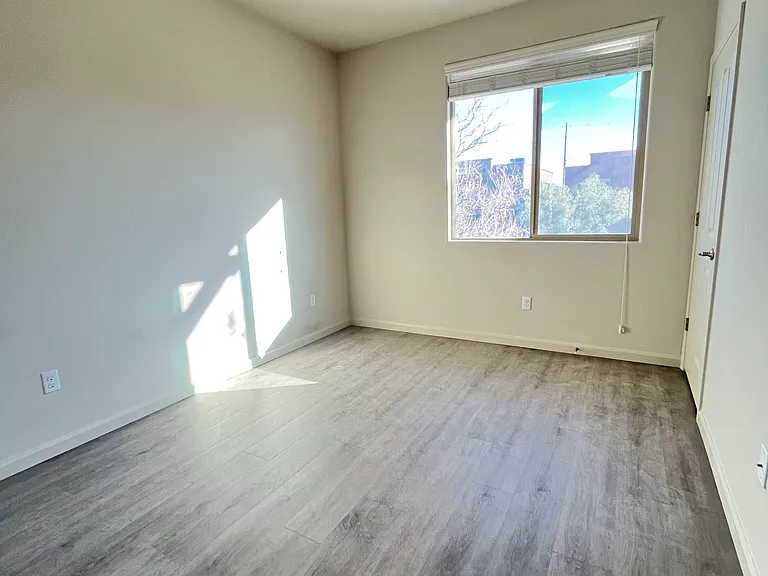 2862 N Silkie Pl — Photo 12