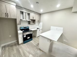 64 Lucas Pass NW #BASEMENT, Calgary, AB T3P 2E3