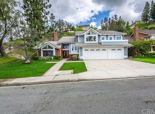 5770 E River Valley Trl, Anaheim, CA 92807
