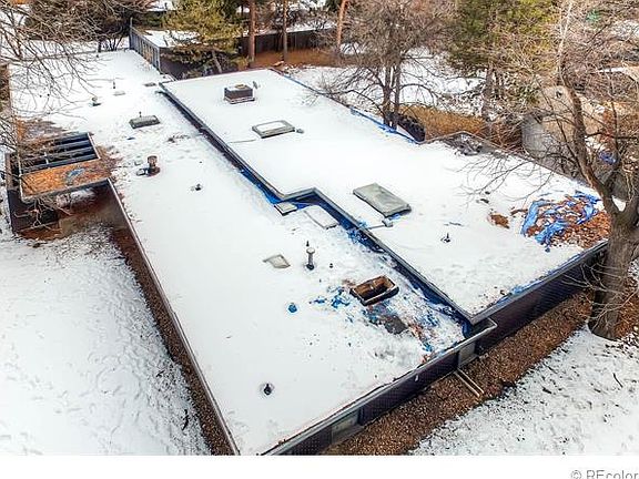 5th image of 2830 E Cedar Ave