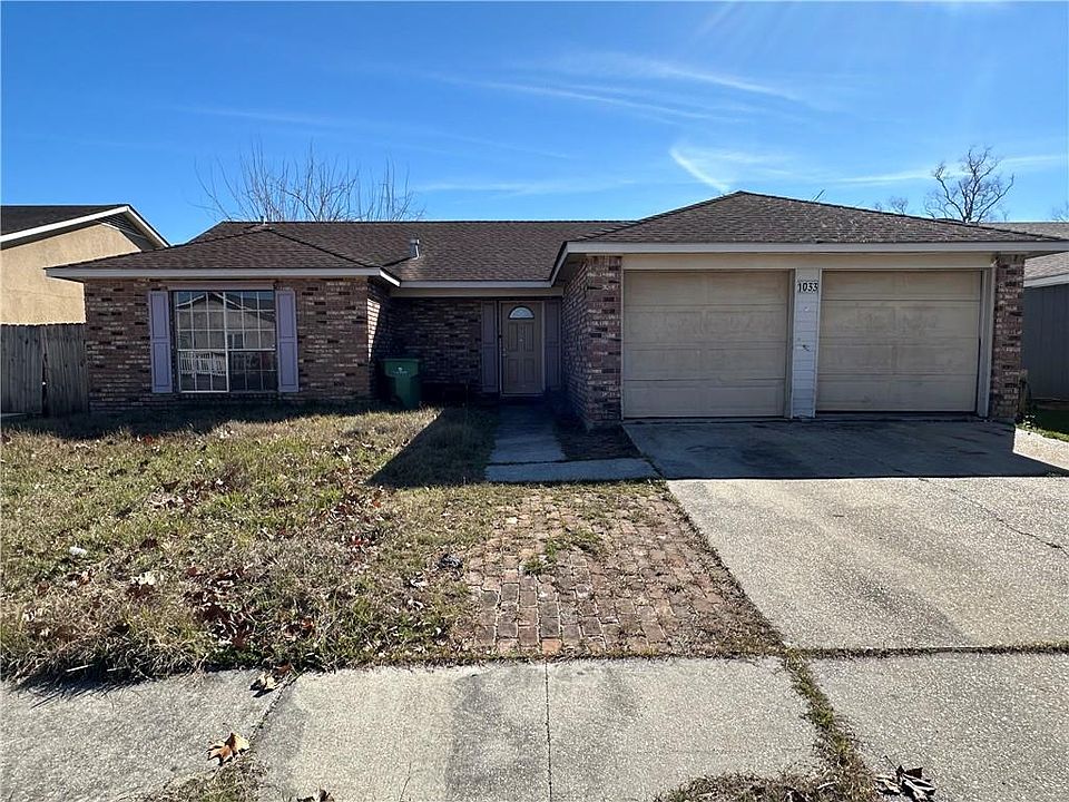 1st image of 1033 Kingsway Dr E