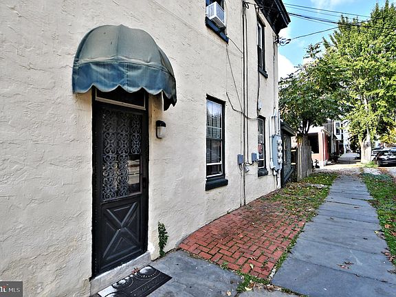 2nd image of 139 Dawson St