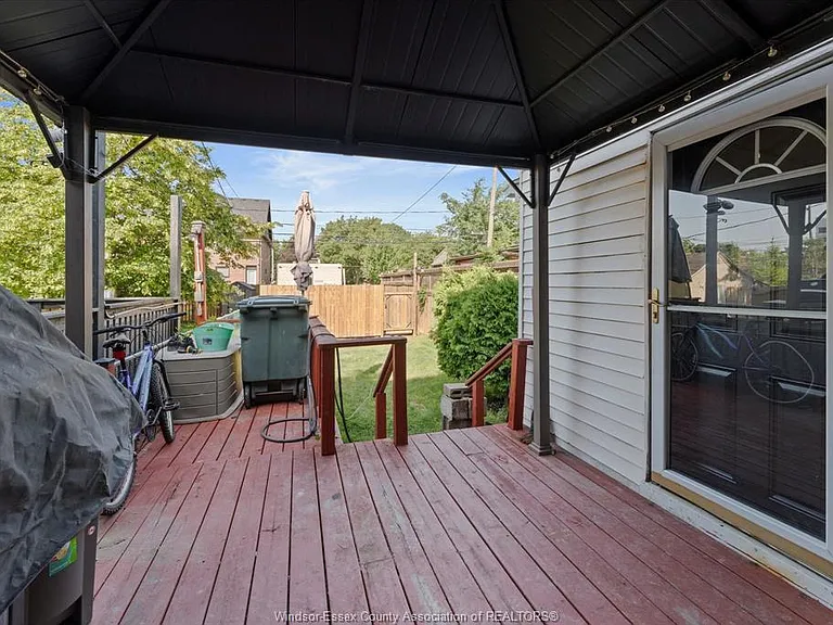 1263 Monmouth Rd — Photo 19