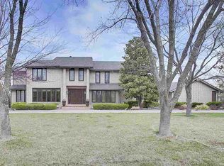 9008 E Summerfield St, Wichita, KS 67206