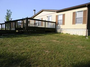 15901 N Barnes School Rd, Hallsville, MO 65255