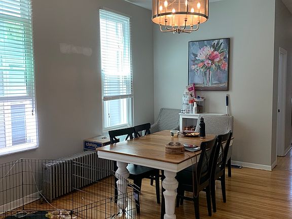 4th image of 3112 N Kenmore Ave APT 1