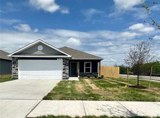 544 W Lanesfield St, Gardner, KS 66030