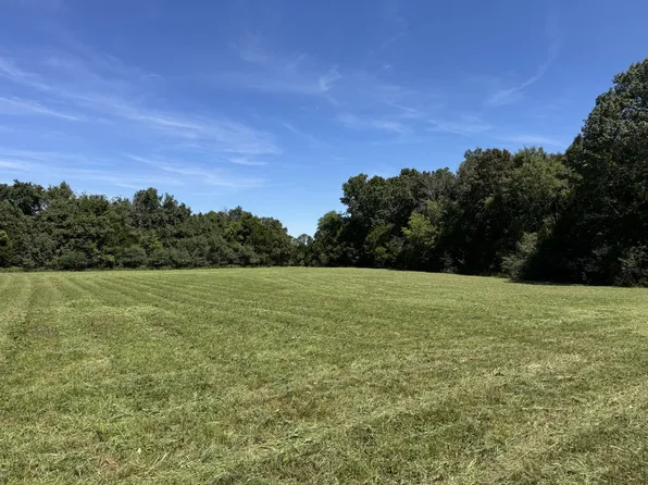 1138 Coleman Rd, Murfreesboro, TN 37127