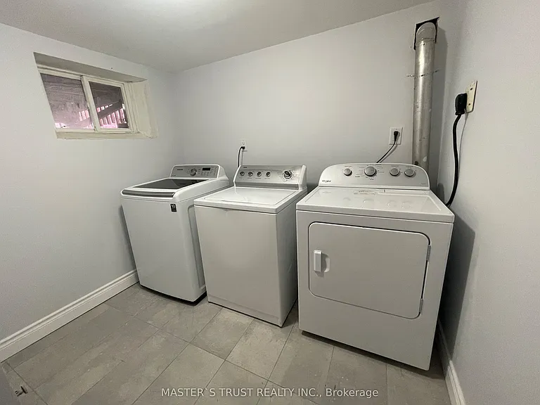 10 Heather Rd — Photo 11