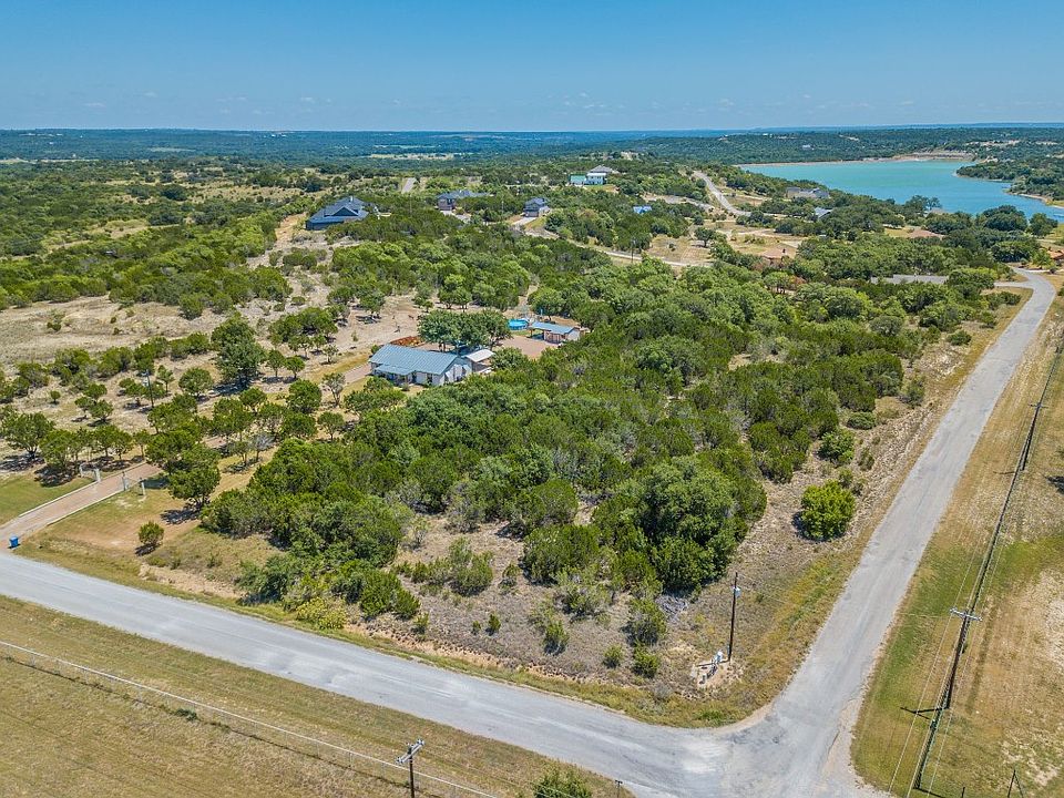 1st image of Lakeside Dr