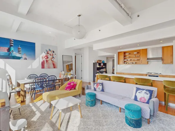 130 West 30th Street image 2 of 18