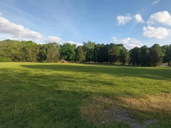 8939 Wateka Dr, Houston, TX 77074