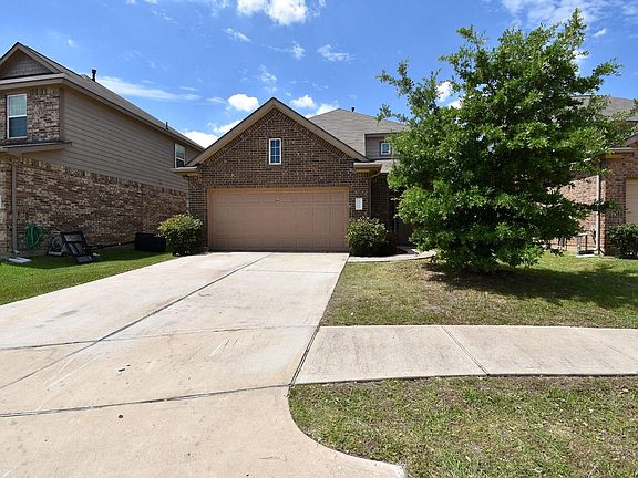 2nd image of 3743 Don Giovanni Pl