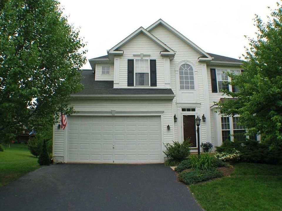 1st image of 10111 Tummel Falls Dr
