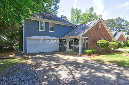 100 S Fairfield Dr Photo 1