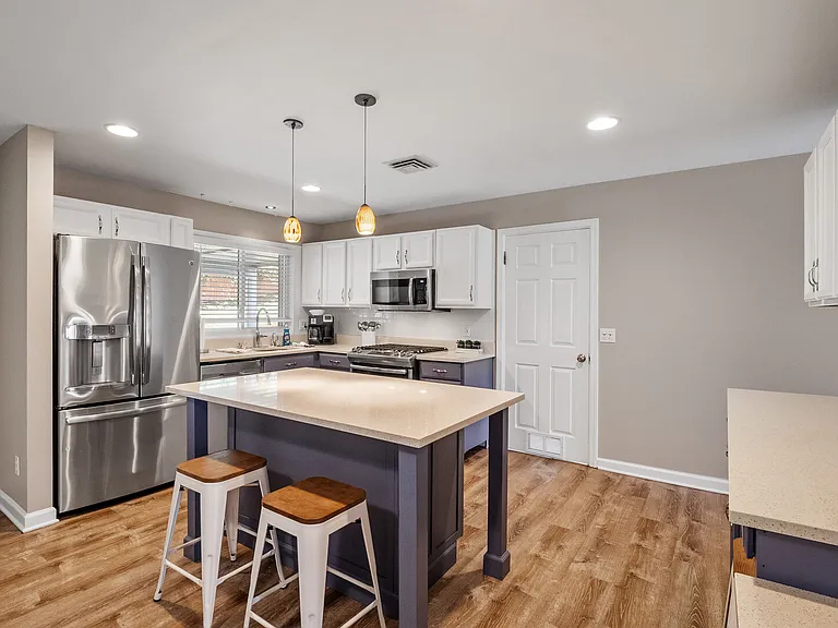 Pepperwood Dr — Photo 4